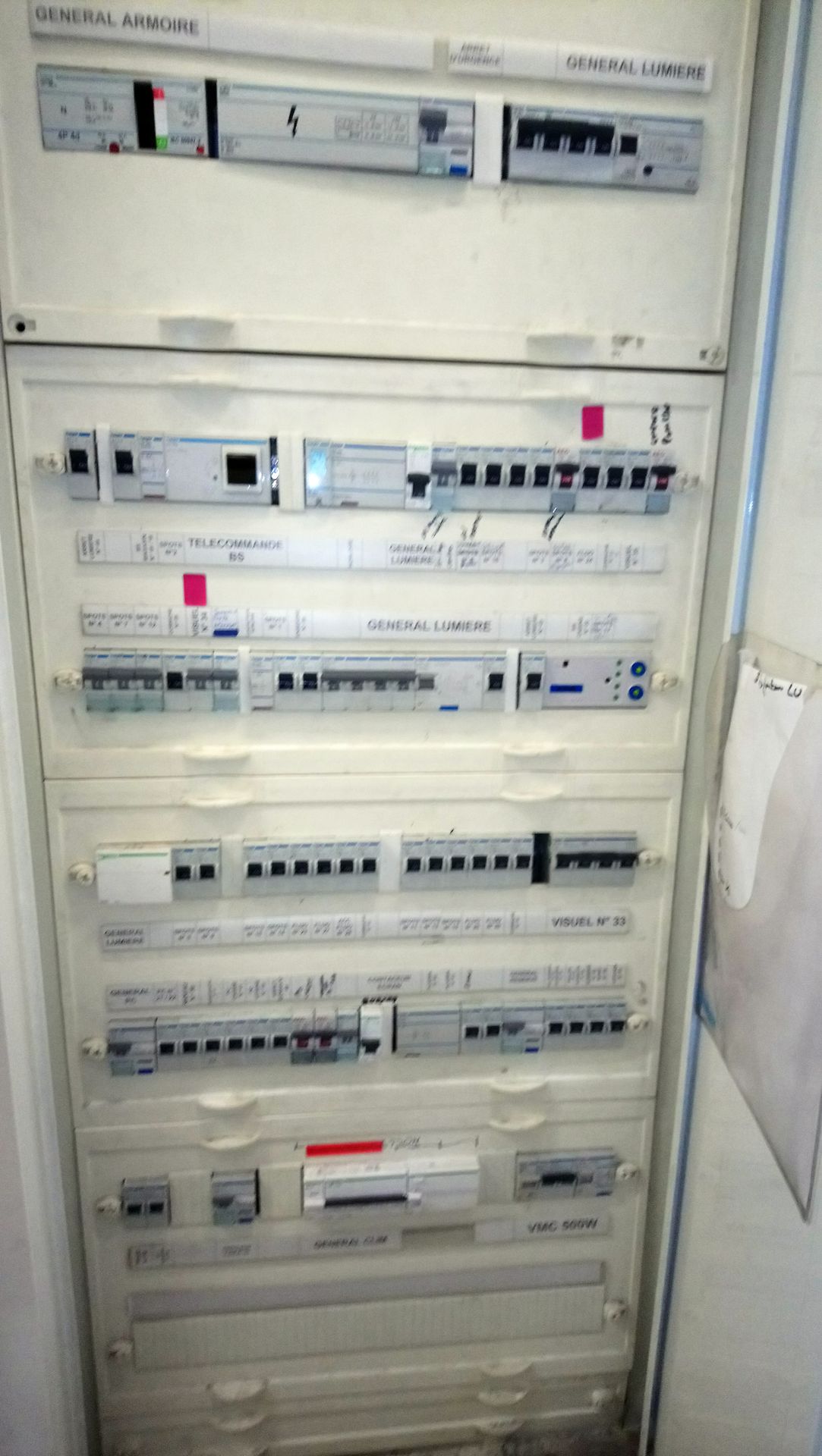 Cuoq Electricité: Électricité Climatisation Panneaux solaires